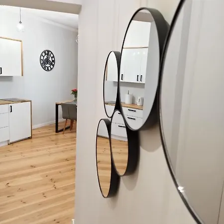 Apartamenty W Scislym Centrum Kupiecka-Drzewna Zelená Hora Exteriér fotografie