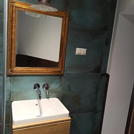 Apartamenty W Scislym Centrum Kupiecka-Drzewna Zelená Hora Exteriér fotografie