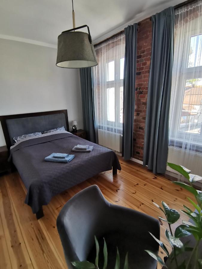 W Scislym Centrum Kupiecka-drzewna Apartment *